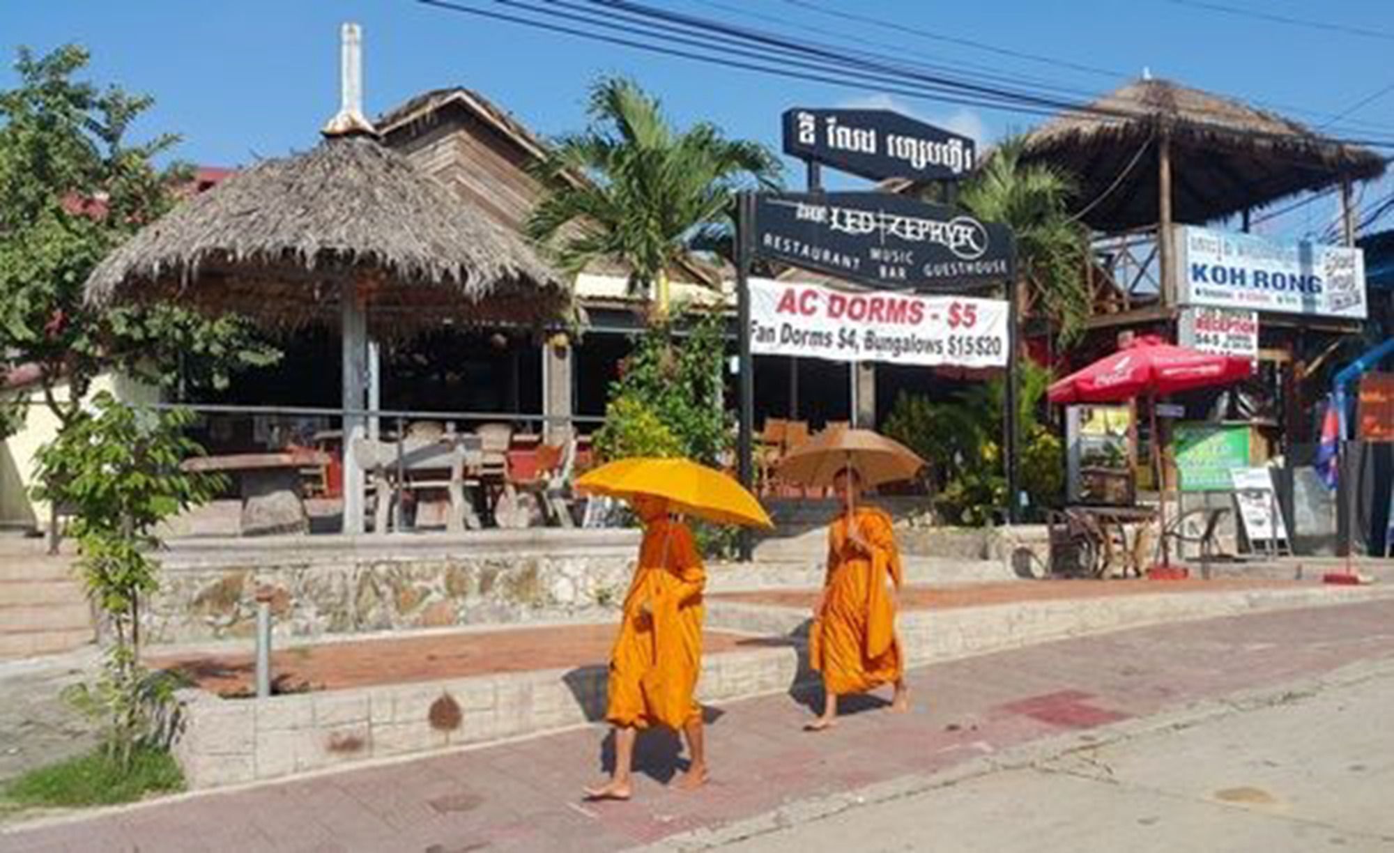 Serendipity Beach Resort Sihanoukville Exterior foto